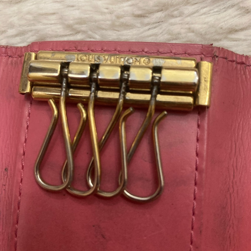Cute! Auth Louis Vuitton Pink Key Case Multicles Pink Vernis Monogram Leather - Picture 7 of 8